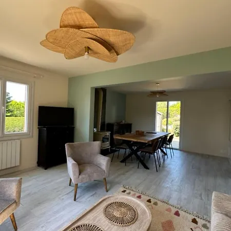 Holiday home Quiet House With Garden 5 Minutes From Deauville Touques