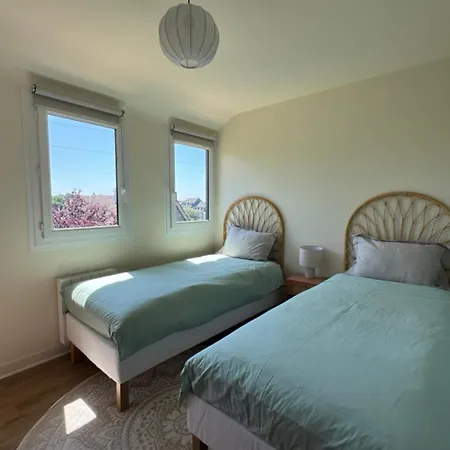 Holiday home Quiet House With Garden 5 Minutes From Deauville *